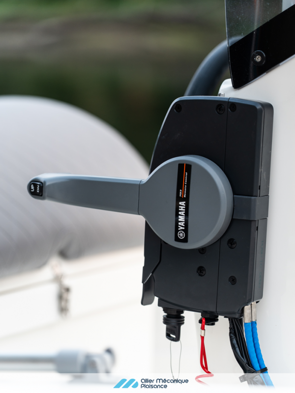 Karel Boats open 480