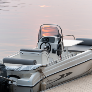 Karel Boats open 480