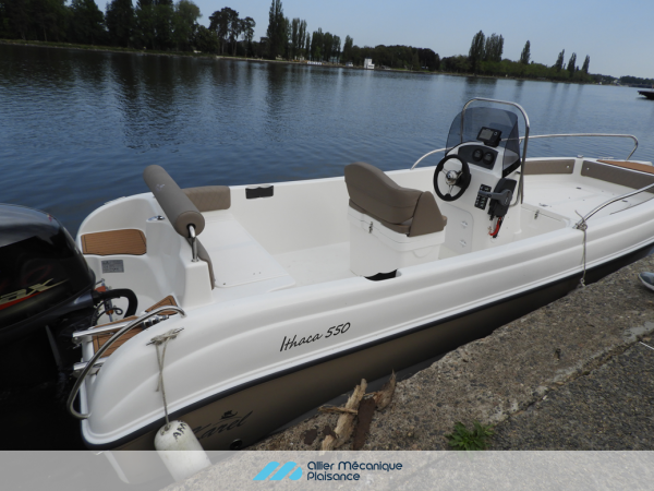 karel boats Ithaca 550