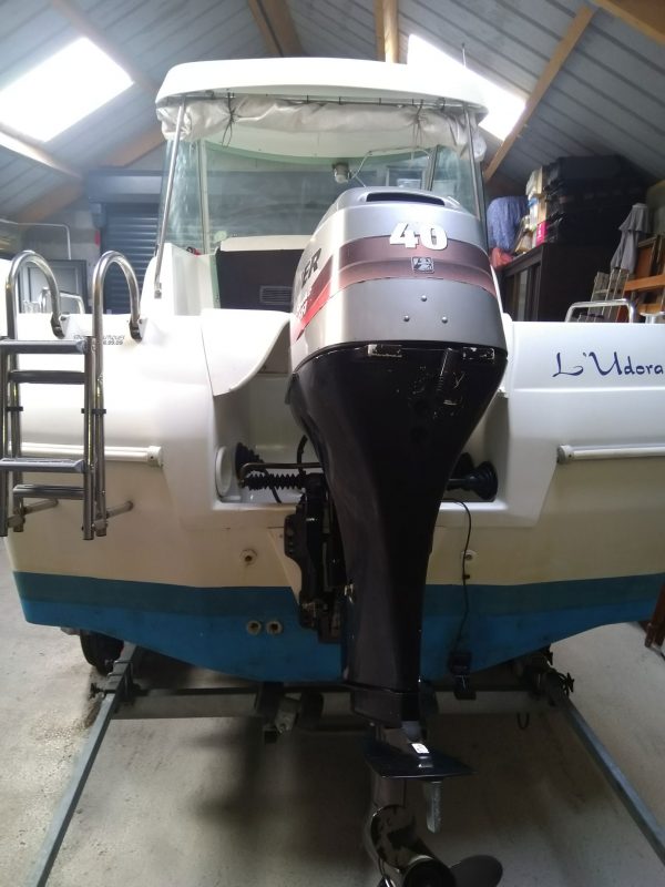 bateau occasion Quicksilver 460 timonier