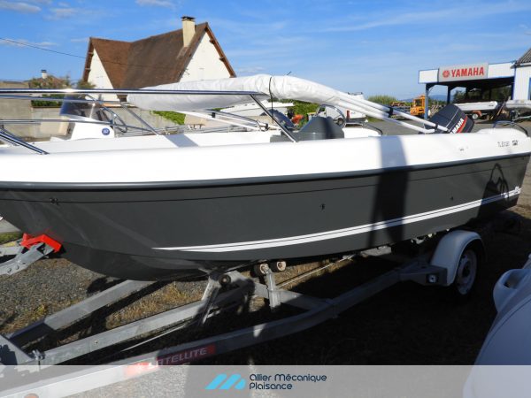 occasion B2 Marine CAP FERRET 452 TILT