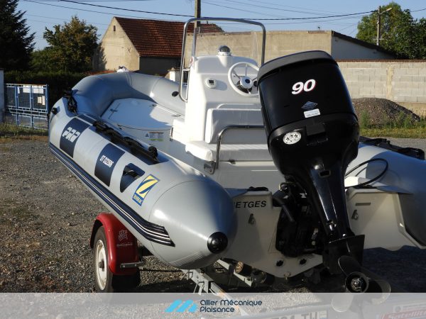 bateau d'occasion zodiac pro 12 MAN