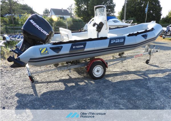 bateau d'occasion zodiac pro 12 MAN